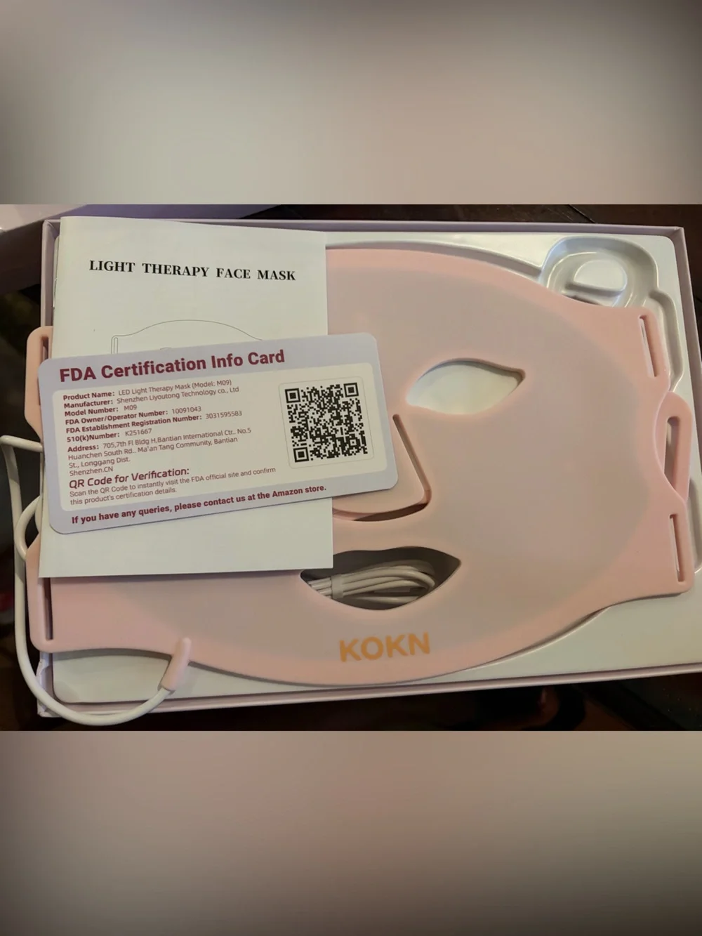Light Therapy Face Mask for Women - Pink